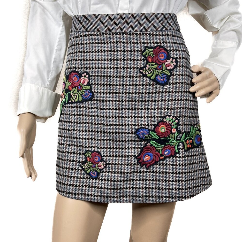Zara Woman Houndstooth‎ Pencil Mini Embroidered Floral Applique Silver Studs XS